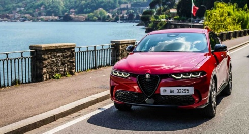 Alfa Romeo  a marca premium multi-energias com maior crescimento no mercado nacional