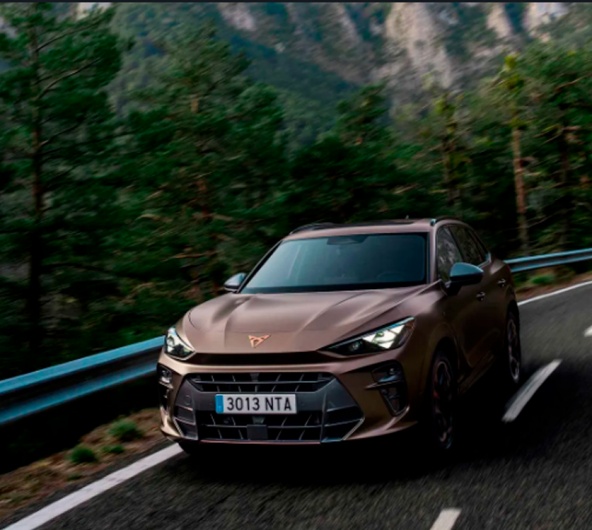 NOVOS CUPRA PERFORMANCE H�BRIDO PLUG-IN Com tr�s ofertas exclusivas