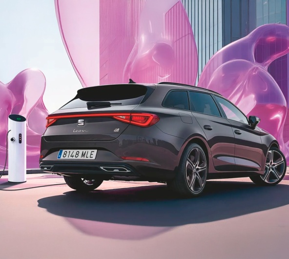 SEAT Leon FR H�brido Plug-In desde 29.000� + IVA Empresas e ENI