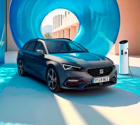 Campanha SEAT Leon Híbrido Plug-In 27.000€ + IVA* Campanha SEAT Leon Híbrido Plug-In 27.000€ + IVA*