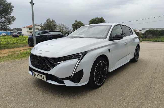 Peugeot 308 E First Edition 54KWh 156 Cv