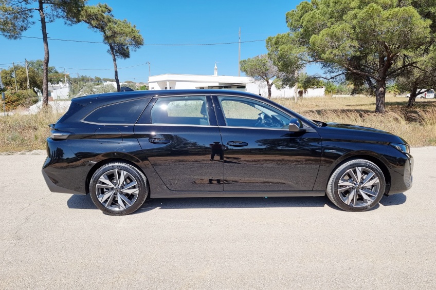Peugeot 308 SW Active Pack 1.6 Plug-In Hybrid 180 Cv e-EAT8 Auto