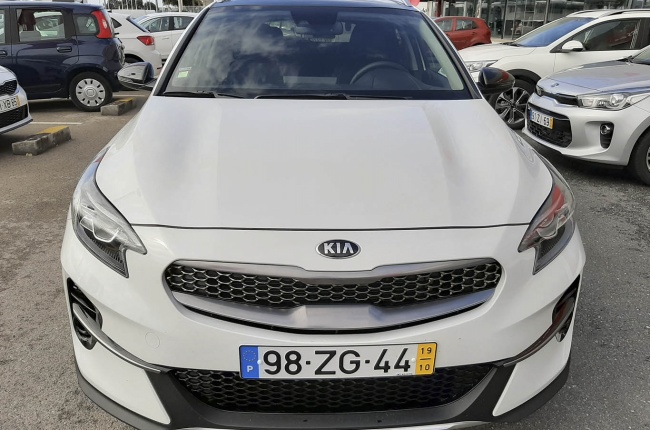 Kia XCEED 1.4 T-GDI TECH 7DCT SRF Kia XCEED 1.4 T-GDI TECH 7DCT SRF