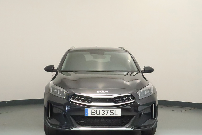 Kia XCEED 1.0T-GDi 6MT DYNAMIC