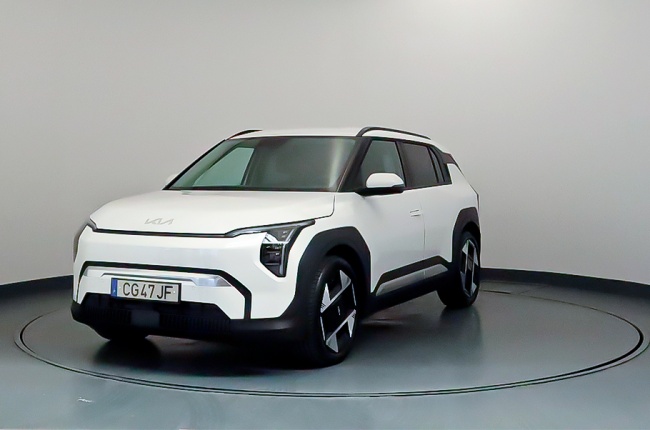 Kia EV3 TECH 82KWH