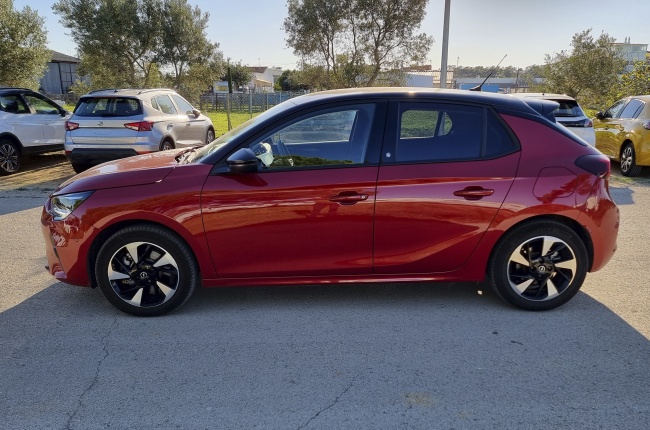 Opel Corsa e Business 50 KWh 136 Cv