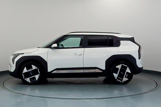 Kia EV3 TECH 82KWH