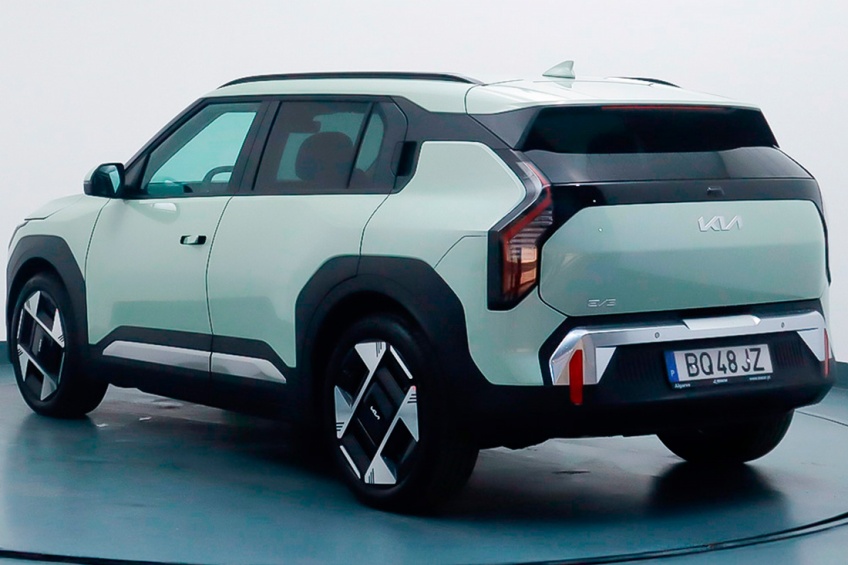 Kia EV3 TECH 82 kWh 100% ELCTRICO