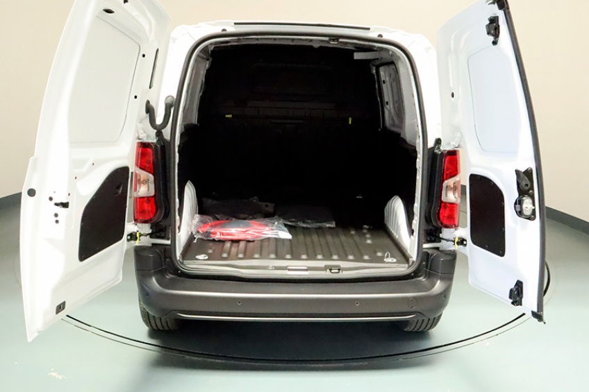 Peugeot E-PARTNER STANDARD ELETRICO 136CV-BAT50KW