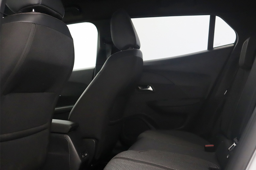 Peugeot 2008 ALLURE 1.2 130 CV AUT