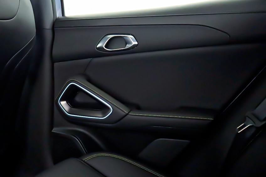 BYD ATTO 2  DM-I BOOST