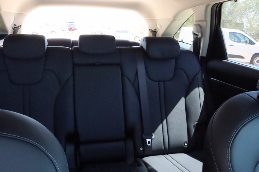 Kia SORENTO 1.6T-GDi HEV 7L 2WD 6AT CONCEPT+SRF