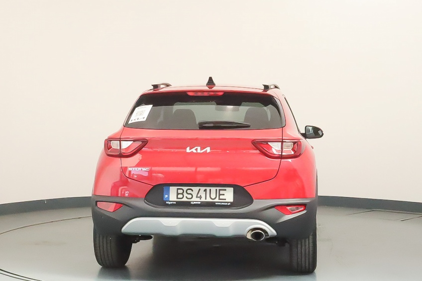 Kia STONIC 1.0T-GDi 6MT DRIVE