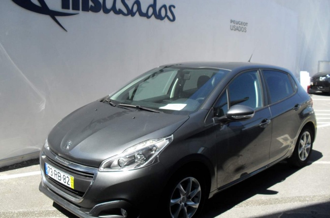 Peugeot 208 1.2 PURETECH 82CV 5P Peugeot 208 1.2 PURETECH 82CV 5P