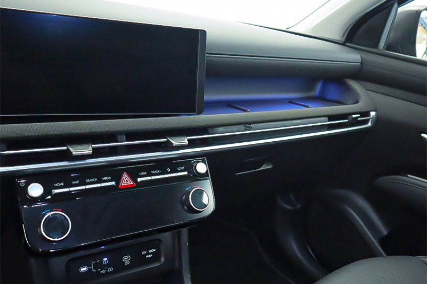 Hyundai TUCSON HYBRID