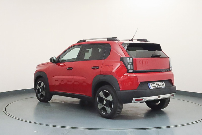 Fiat GRANDE PANDA LA PRIMA H�BRIDO