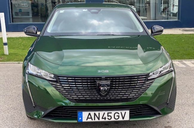 Peugeot 308 Allure Puretech 130CV Peugeot 308 Allure Puretech 130CV