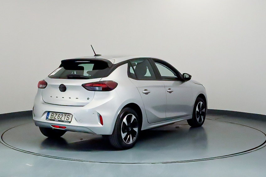 Opel Corsa 5P EDITION 50 KW