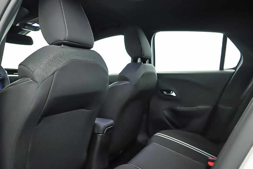 Opel CORSA GS