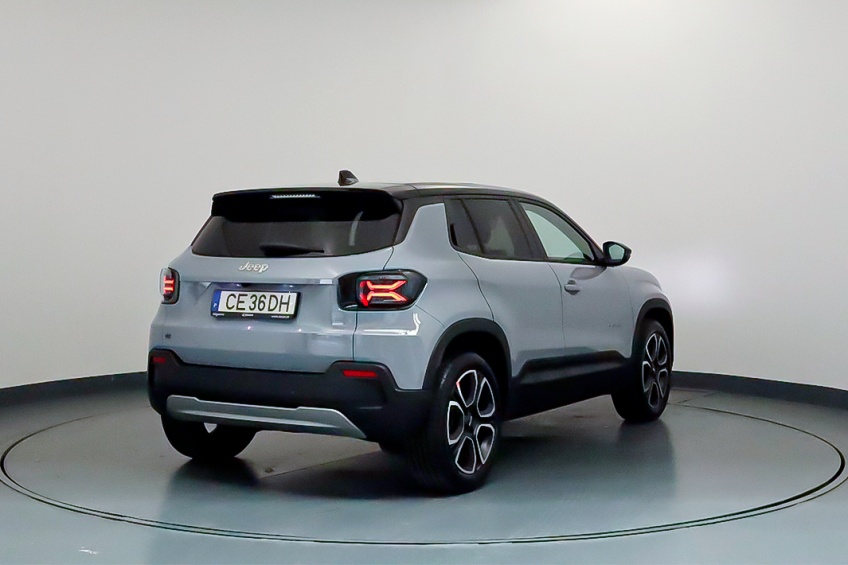 Jeep AVENGER Summit Plus