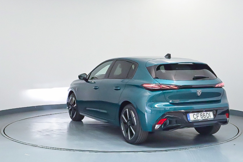 Peugeot E-308 GT