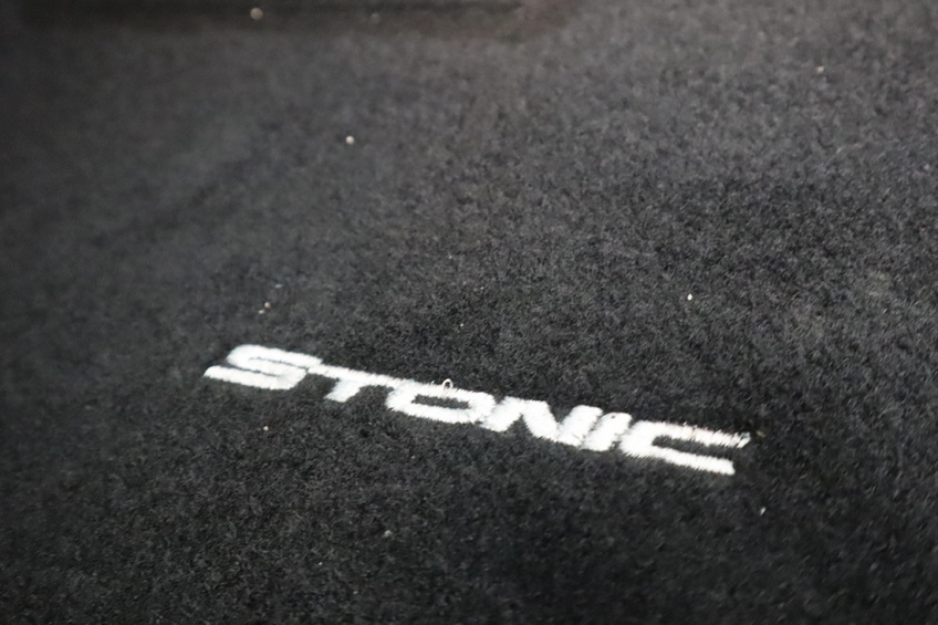 Kia STONIC 1.0T-GDi 7DCT DRIVE