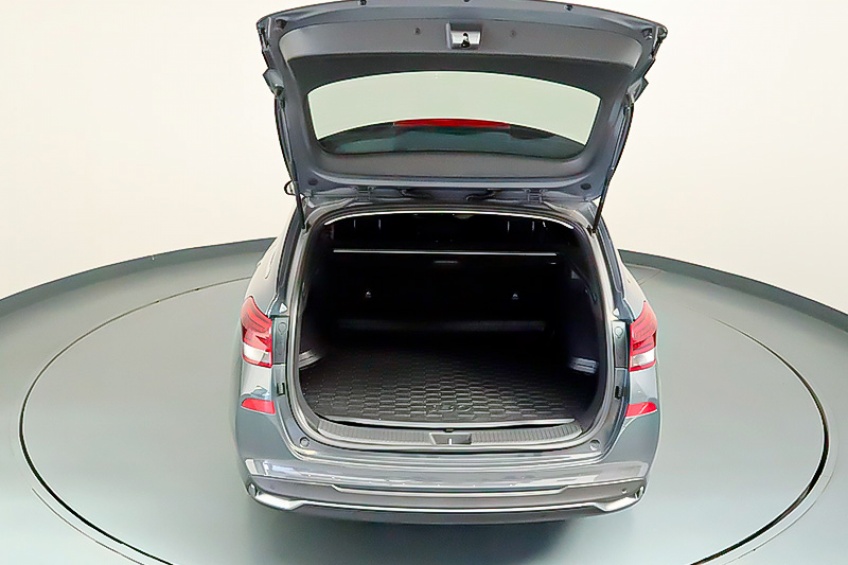 Hyundai i30  SW PLUS