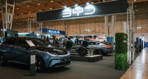 BYD marca presena no ECAR SHOW com exposio e test-drives dos seus modelos.