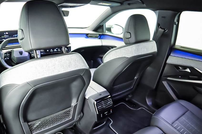 Peugeot E-5008  GT ELETRICO 210CV BATERIA 73kWh 