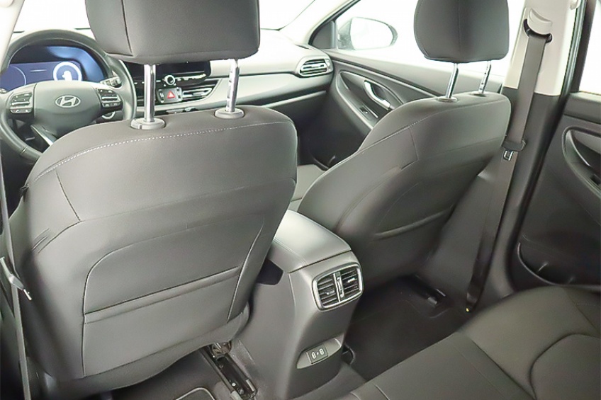Hyundai i30  SW PLUS