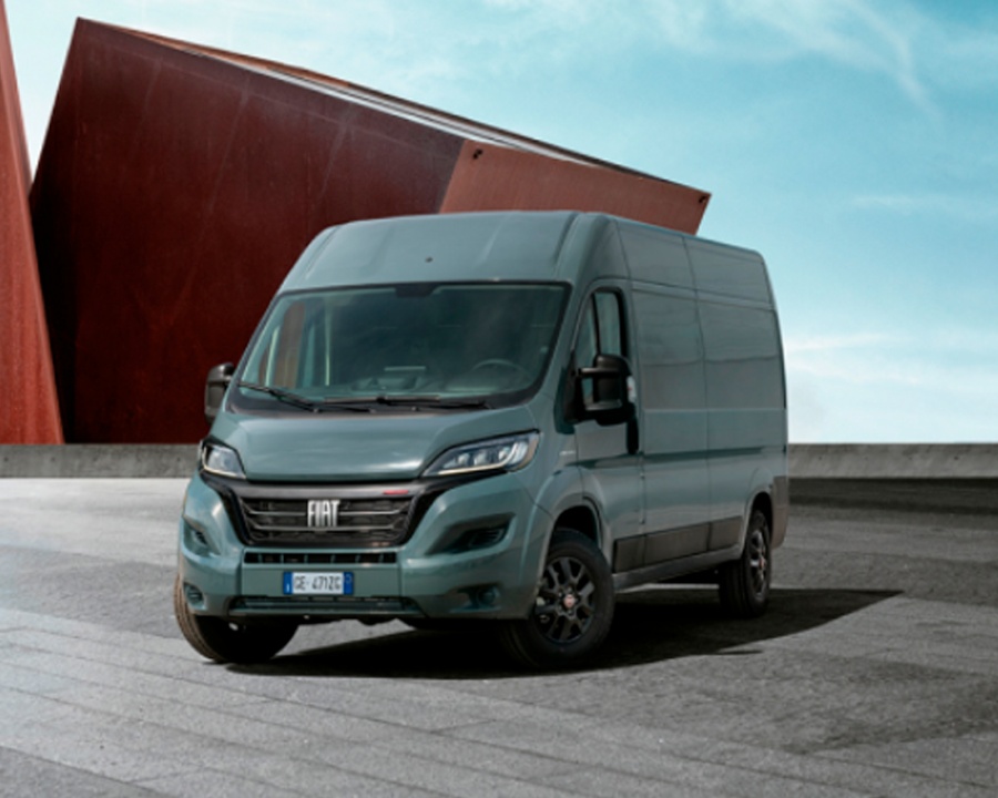 Novo Ducato 2.2 Multijet 120cv 30 MH1 - Série 3 Por 435 €/mês (S/IVA)* Novo Ducato 2.2 Multijet 120cv 30 MH1 - Série 3 Por 435 €/mês (S/IVA)*