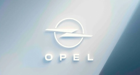 A Opel revela o novo emblema icnico Blitz
