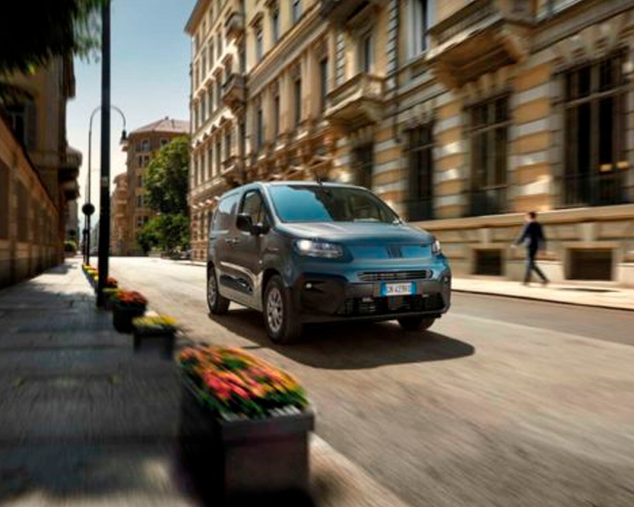FIAT DOBLO POR 239€ / Mês + IVA FIAT DOBLO POR 239€ / Mês + IVA