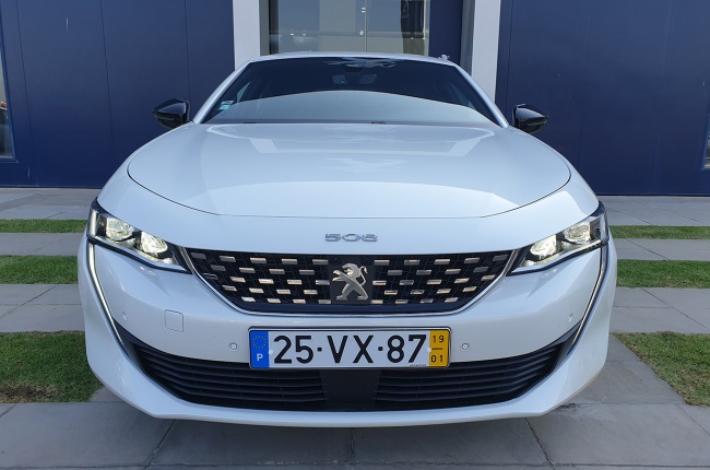 Peugeot 508 GT Line 1.5 HDI 130CV CVM6 Peugeot 508 GT Line 1.5 HDI 130CV CVM6