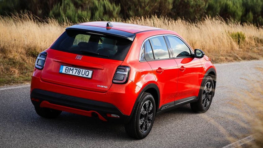 Novo Fiat 600 Hybrid: eficincia e desempenho para uma experincia de conduo 100% eltrica em manobras e viagens curtas