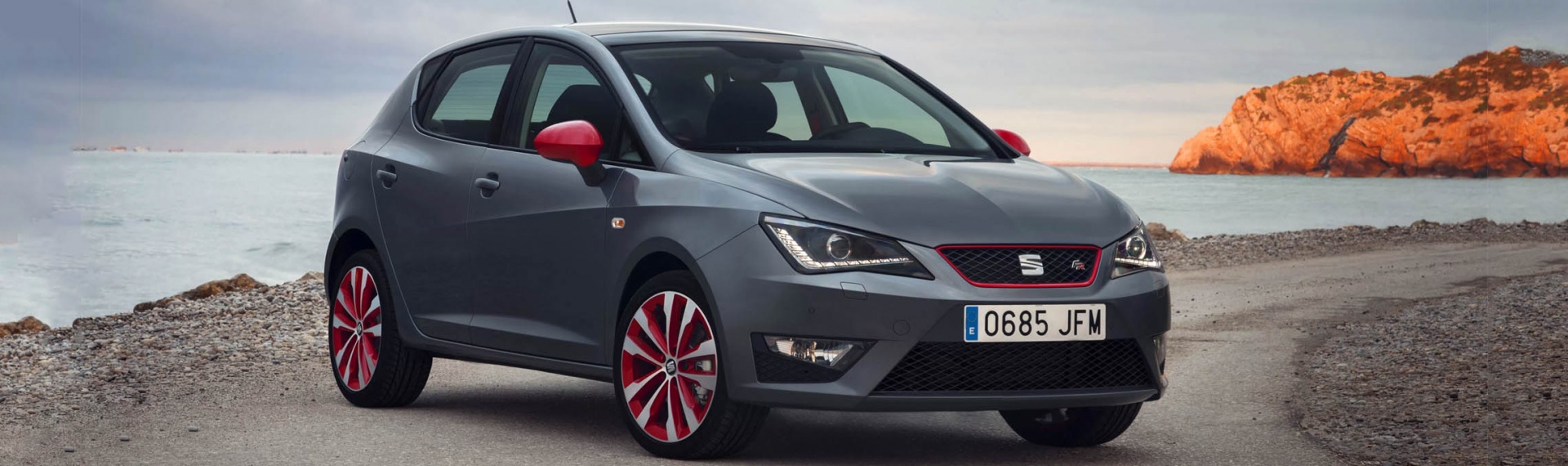 3 3