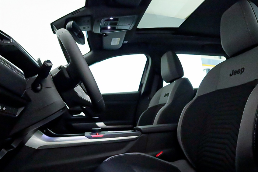 Jeep COMPASS MHEV ALTITUDE