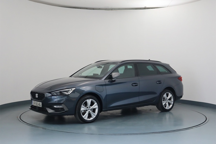 Seat LEON ST 1.5 E-HYBRID 204 CV DSG FR PLUS 6V  Autonomia de 120KM