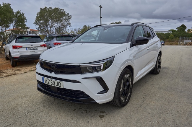 Opel GrandLand GSe  1.6 PHEV 300 Cv Auto