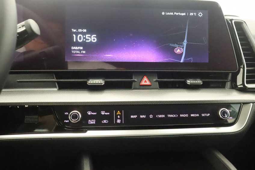 Kia SPORTAGE  1.6T-GDi 6AT HEV DRIVE