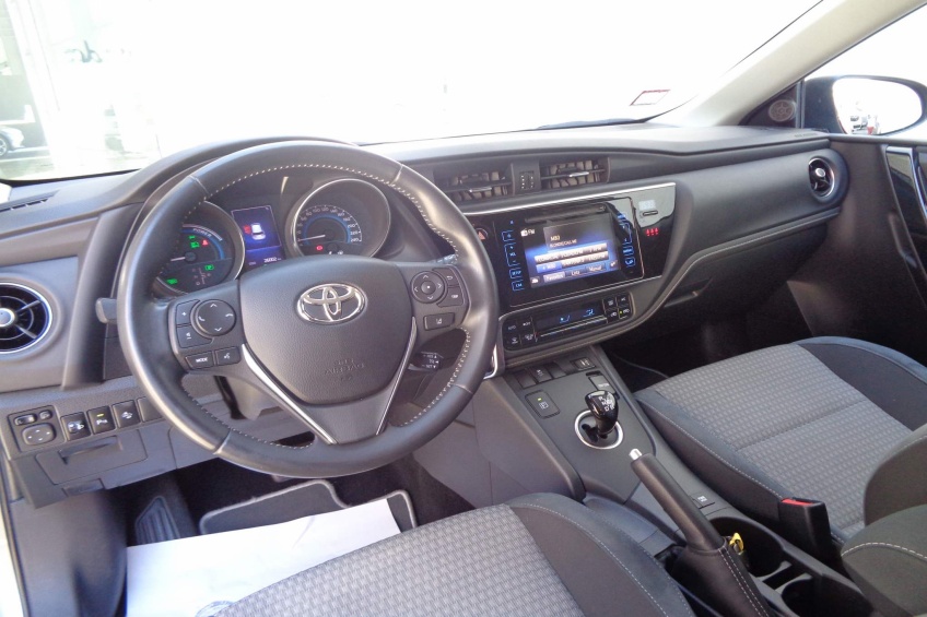 Toyota Auris Hybrid 1.8 100 Cv 5P Auto