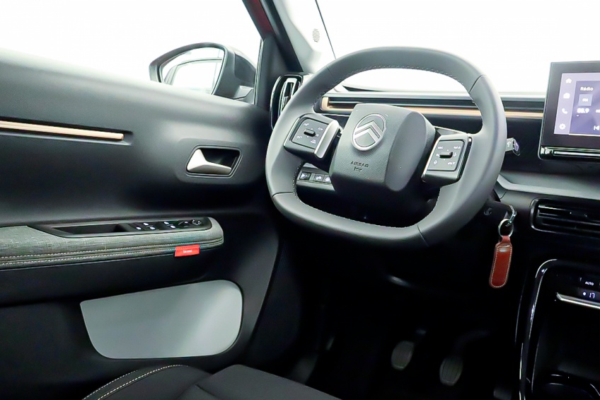 Citro�n C3 AIRCROSS TURBO 100CV MANUAL