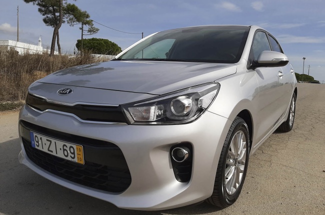 Kia Rio 1.0 T-GDI Drive 5P Kia Rio 1.0 T-GDI Drive 5P