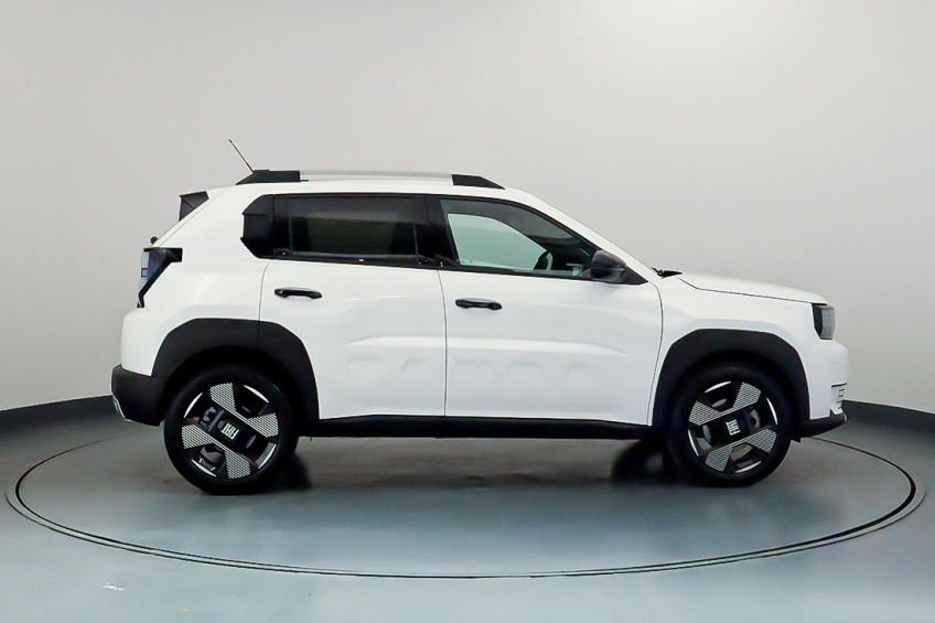 Fiat GRANDE PANDA  LA PRIMA