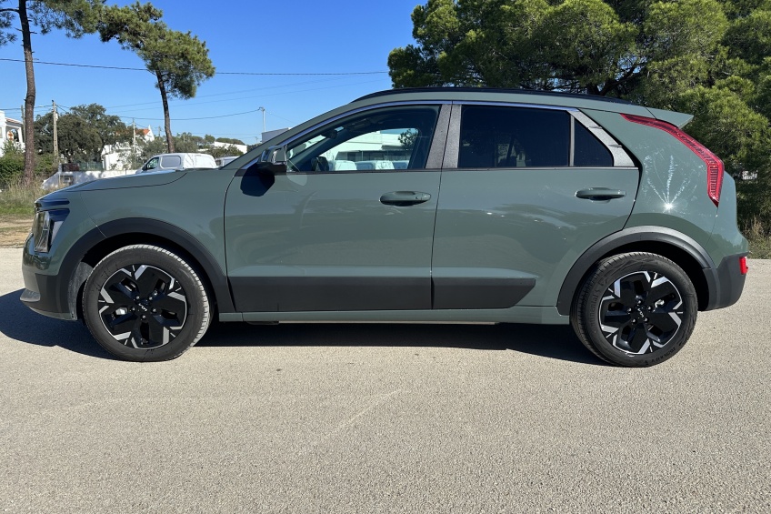 Viatura de Servi o Kia Niro EV Drive 64 KWh MSCAR