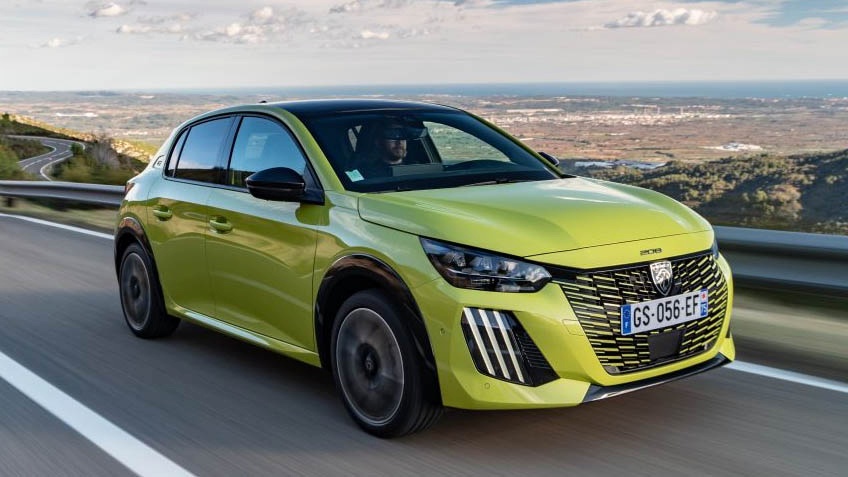Carro Frota do Ano: PEUGEOT E-208 ELEITO UTILITRIO DO ANO NOS PRMIOS ANUAIS DA AYVENS EM PORTUGAL