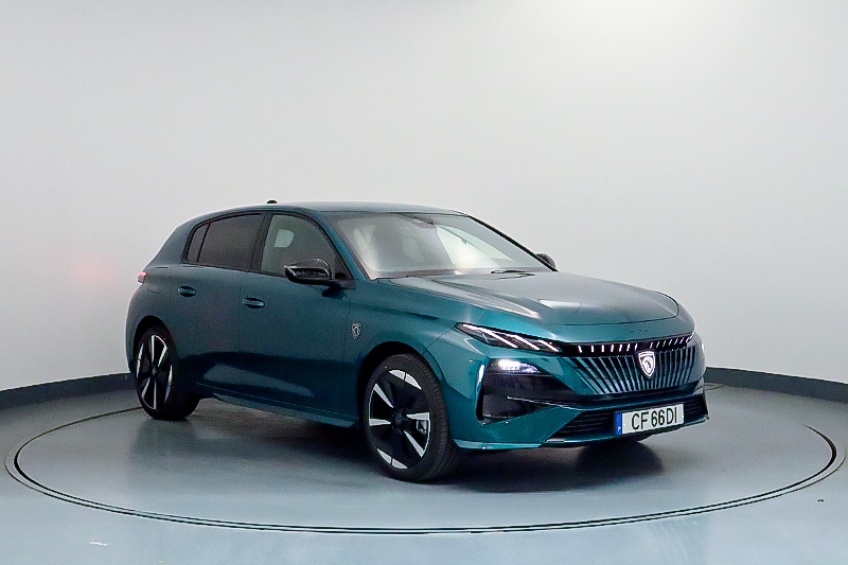 Peugeot E-308 GT