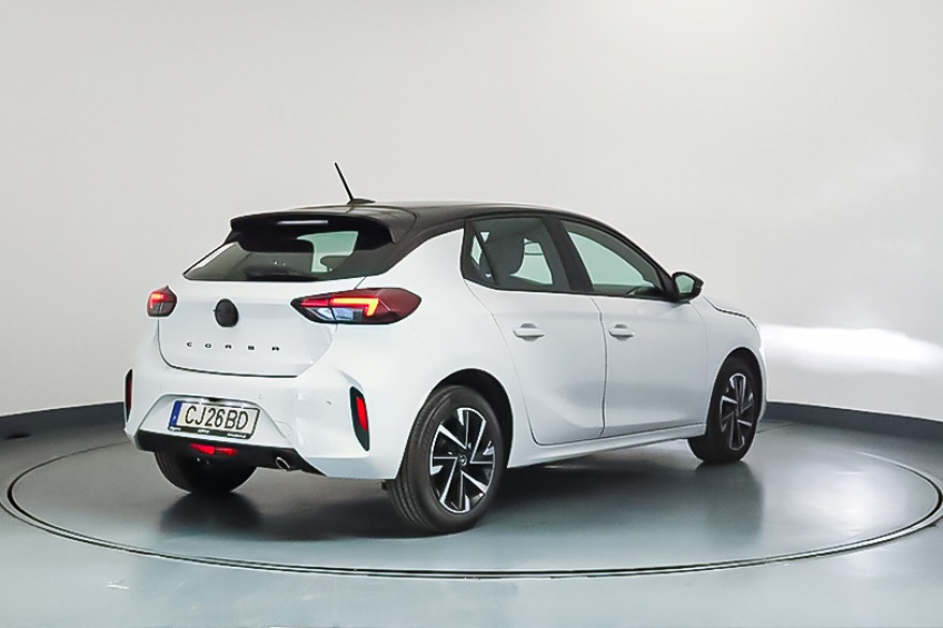 Opel CORSA GS