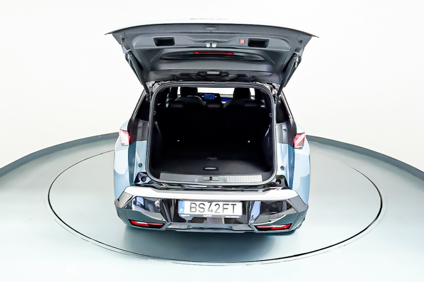 Peugeot E-5008  GT ELETRICO 210CV BATERIA 73kWh 