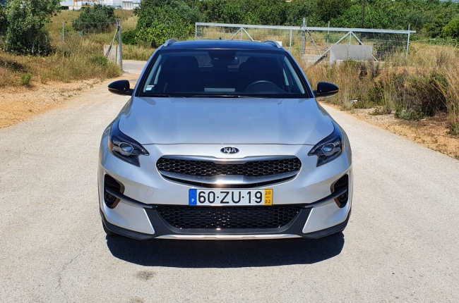 Kia XCEED 1.4 T-GDI TECH 7DTC - SRF Kia XCEED 1.4 T-GDI TECH 7DTC - SRF
